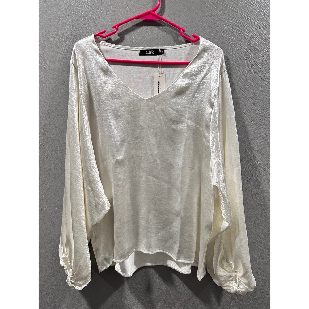 CBR Exclusive Selection Cream White Satin V-Neck Blouse Long Sleeve Size L NEW